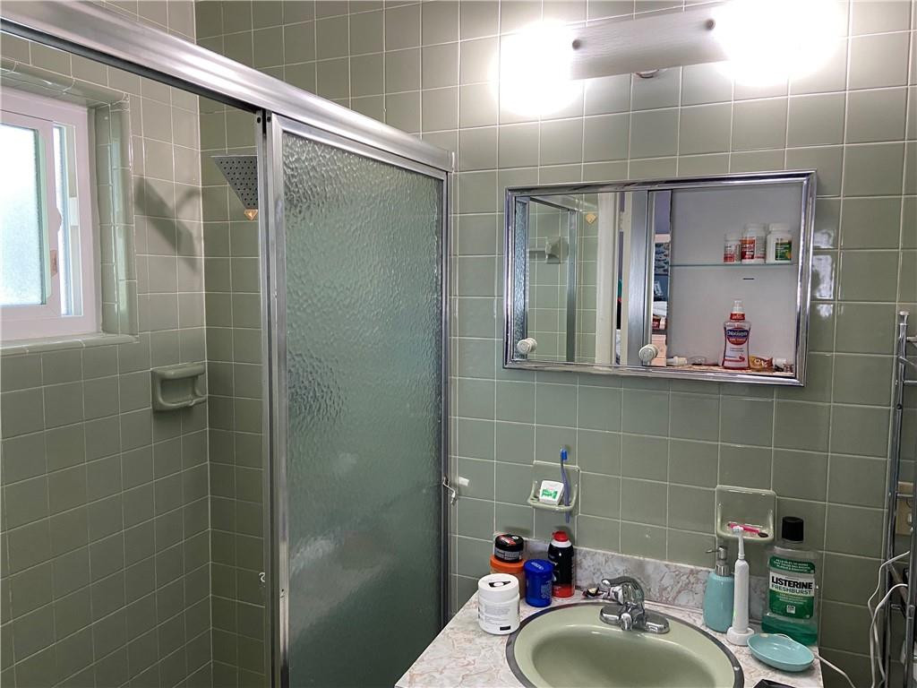 Coconut Creek 9th Sec 69- - Residential