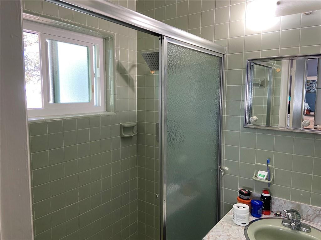 Coconut Creek 9th Sec 69- - Residential