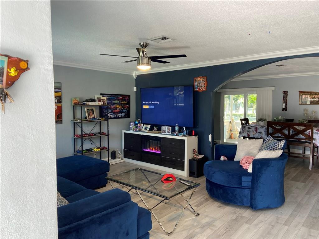 Coconut Creek 9th Sec 69- - Residential