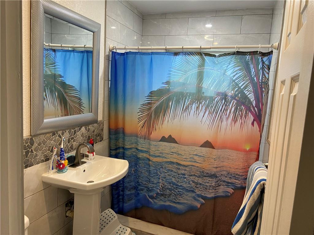 Coconut Creek 9th Sec 69- - Residential