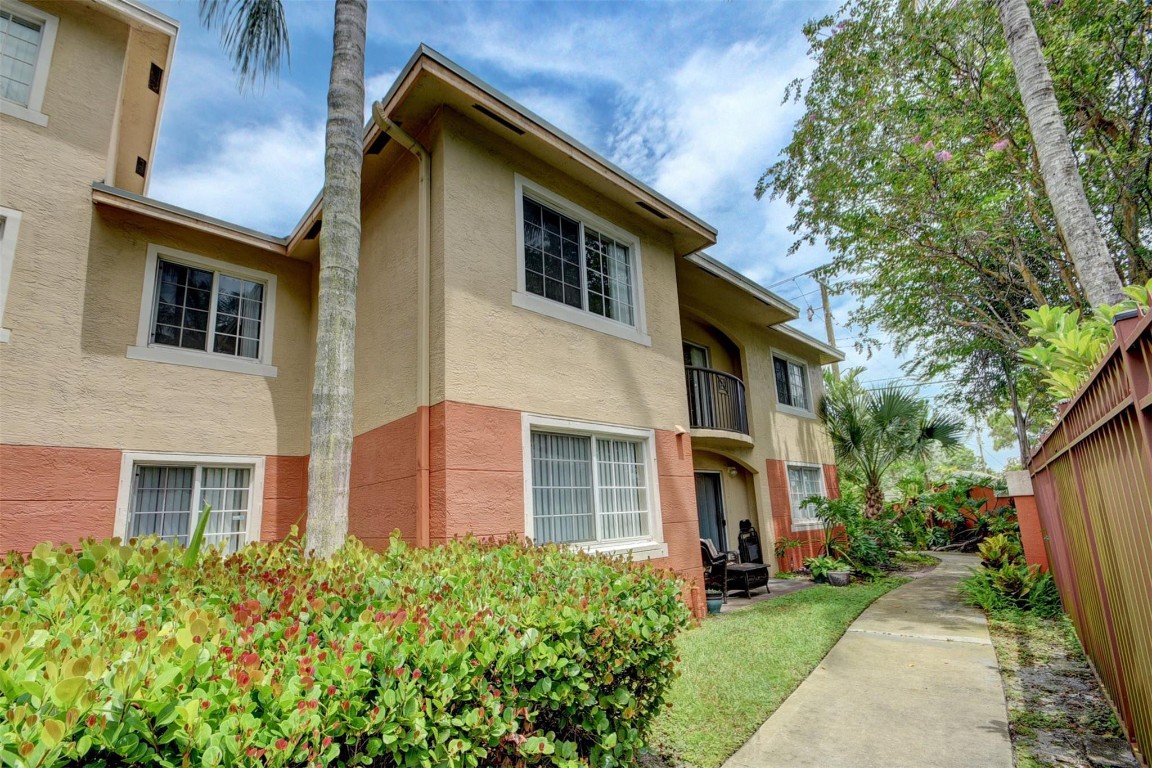 Grand Isle Condo - Residential