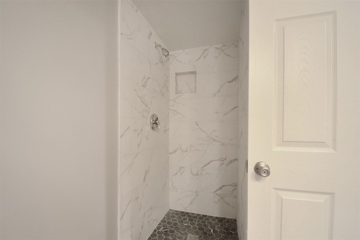 Grand Isle Condo - Residential