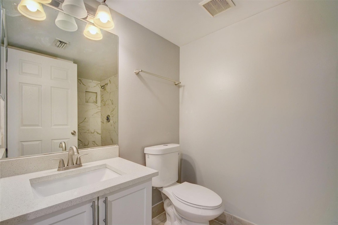 Grand Isle Condo - Residential