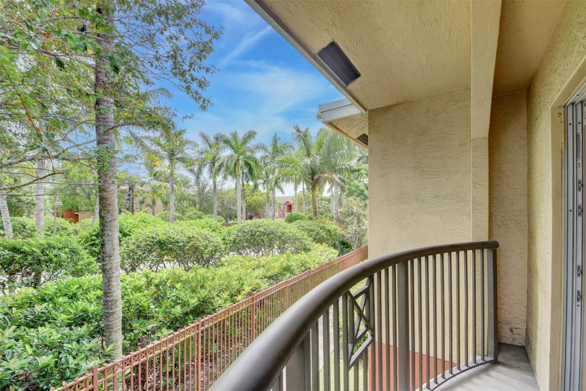 Grand Isle Condo - Residential