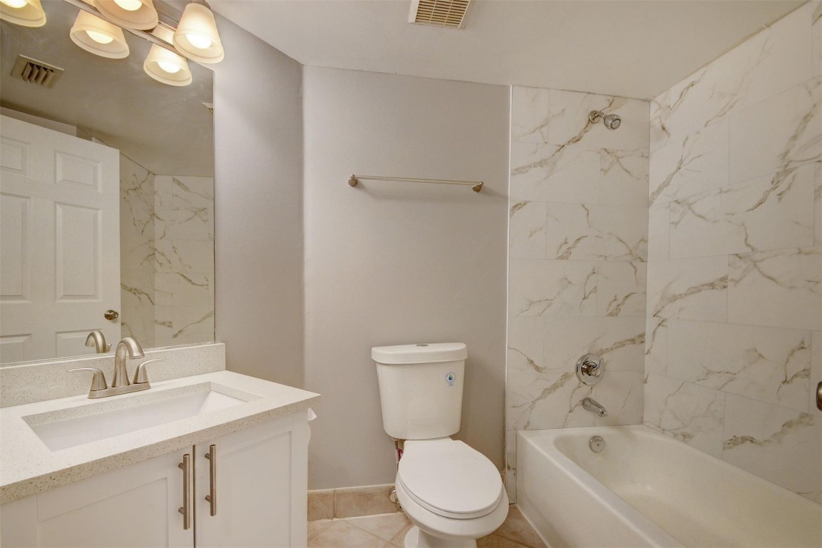Grand Isle Condo - Residential