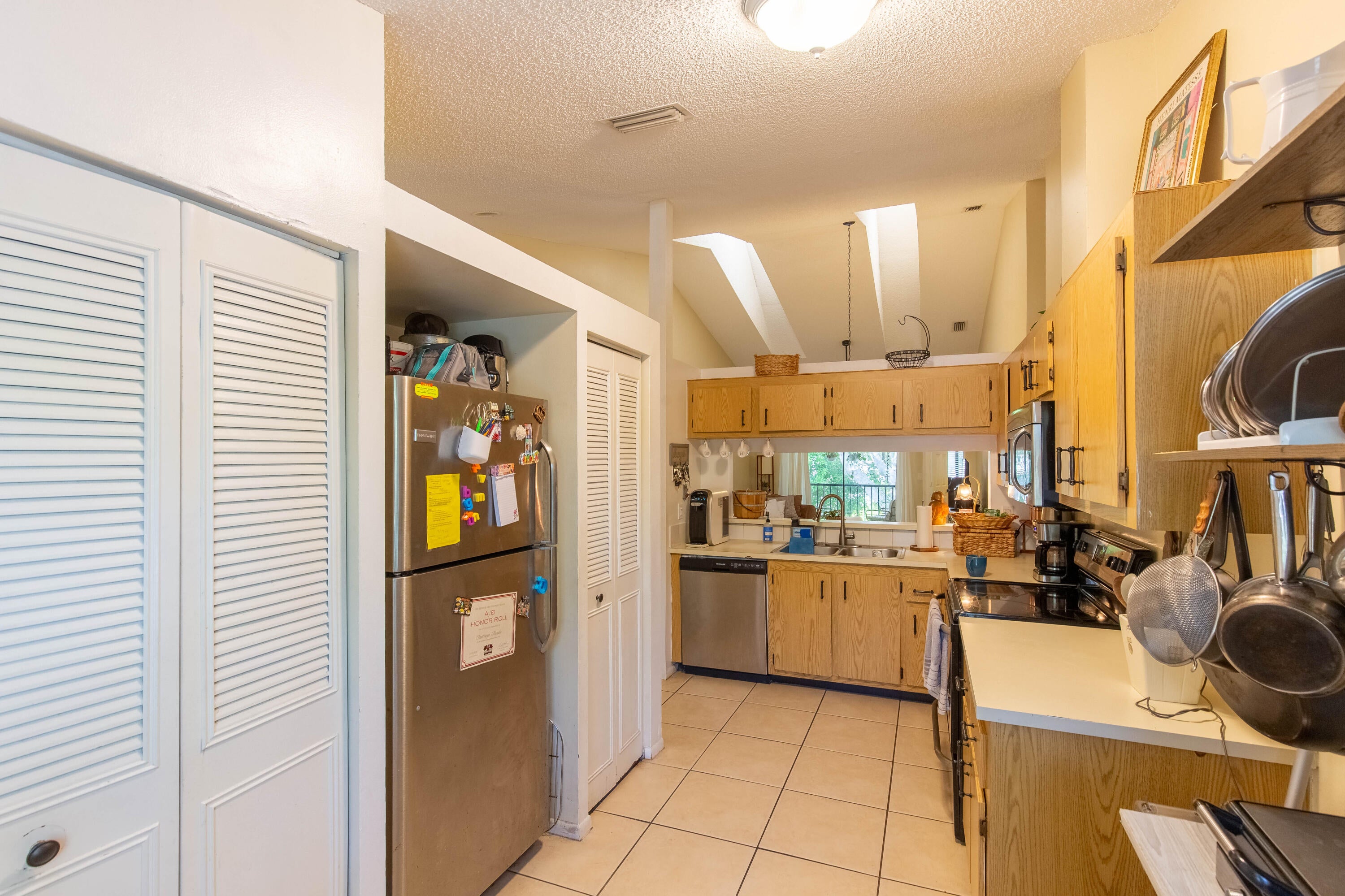 Properties 508 Harbour Pointe Way