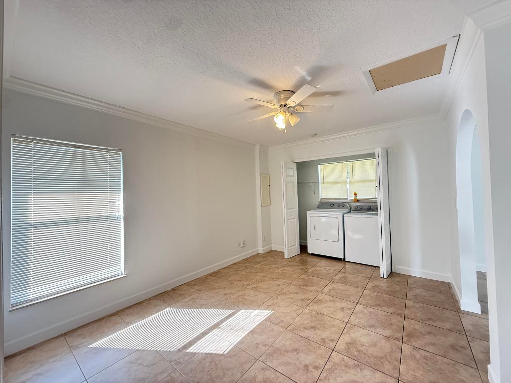 PORT ST LUCIE FLORESTA PINES UNIT 2 - Residential Lease