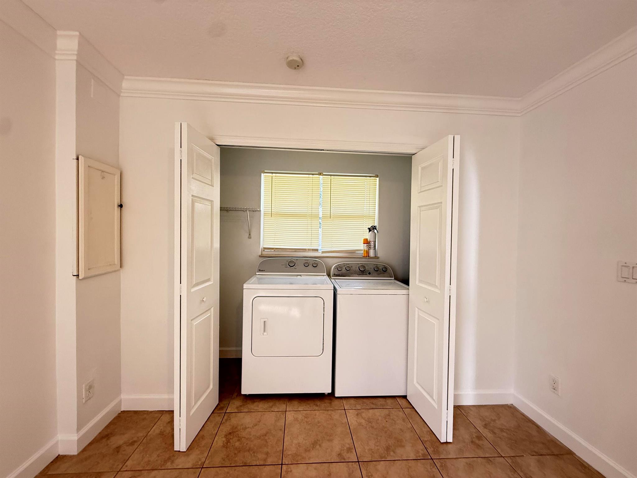 PORT ST LUCIE FLORESTA PI - Residential Lease