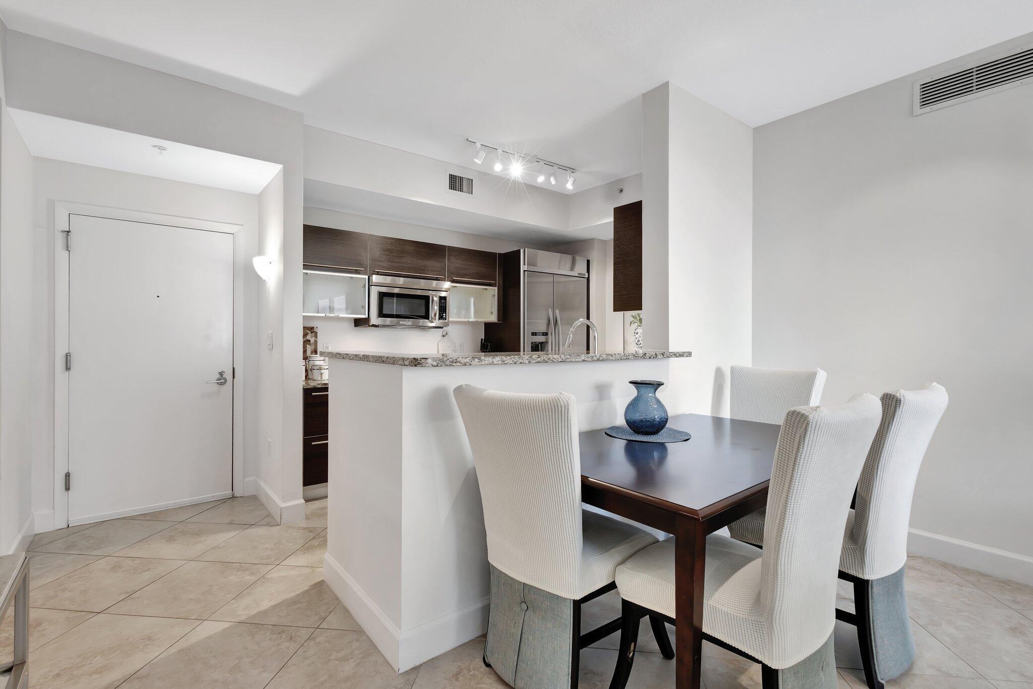 CITYPLACE SOUTH TOWER - Residential Lease