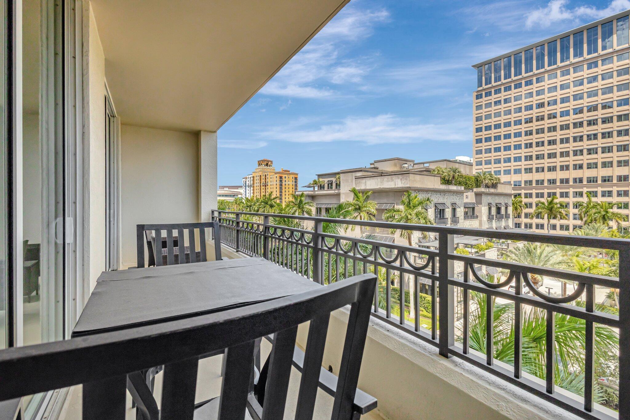 CITYPLACE SOUTH TOWER - Residential Lease