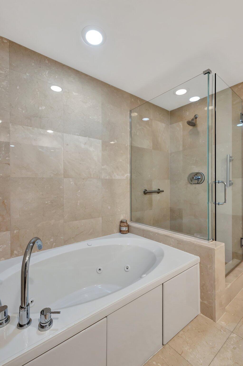 CITYPLACE SOUTH TOWER - Residential Lease