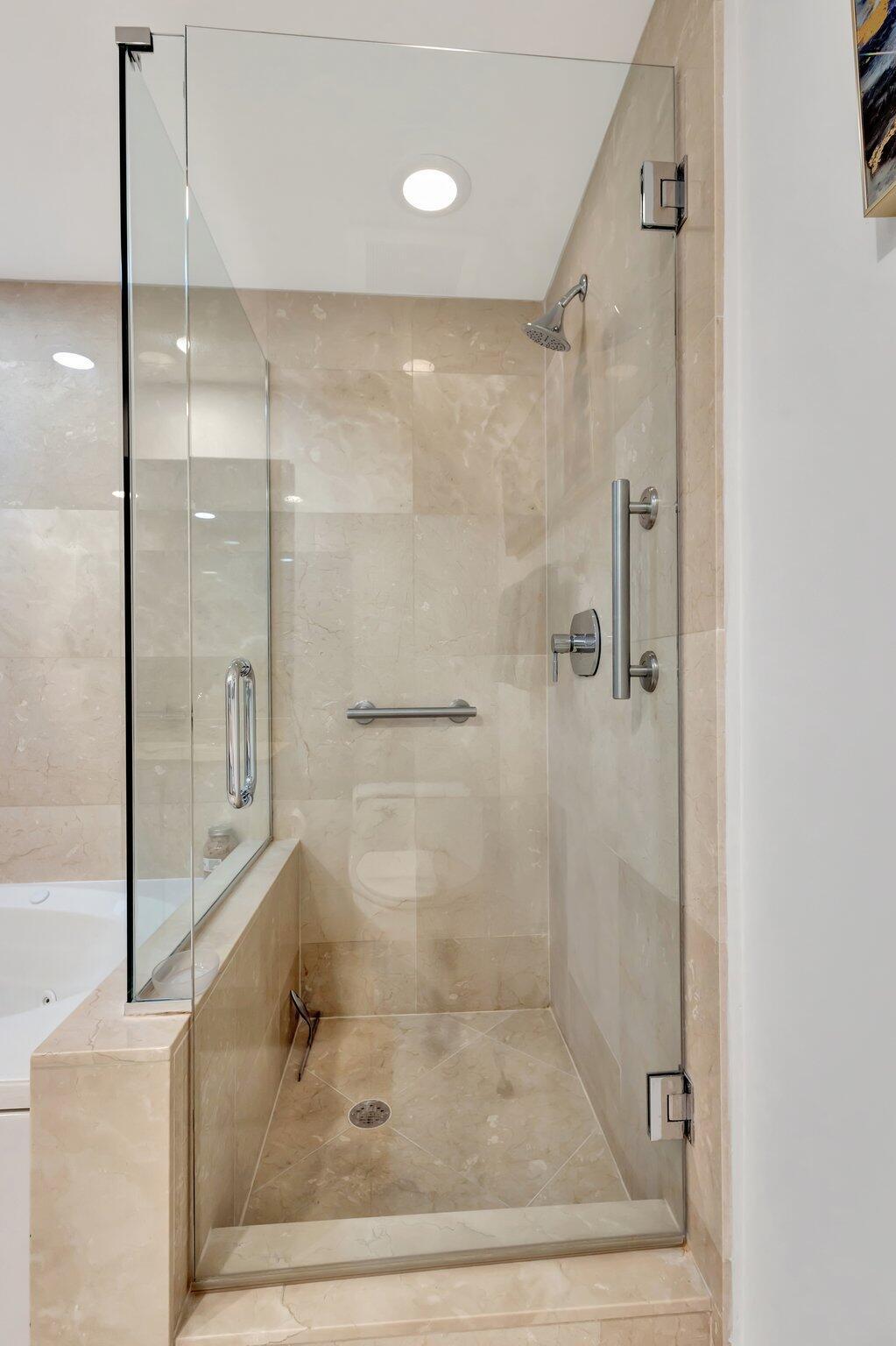 CITYPLACE SOUTH TOWER - Residential Lease