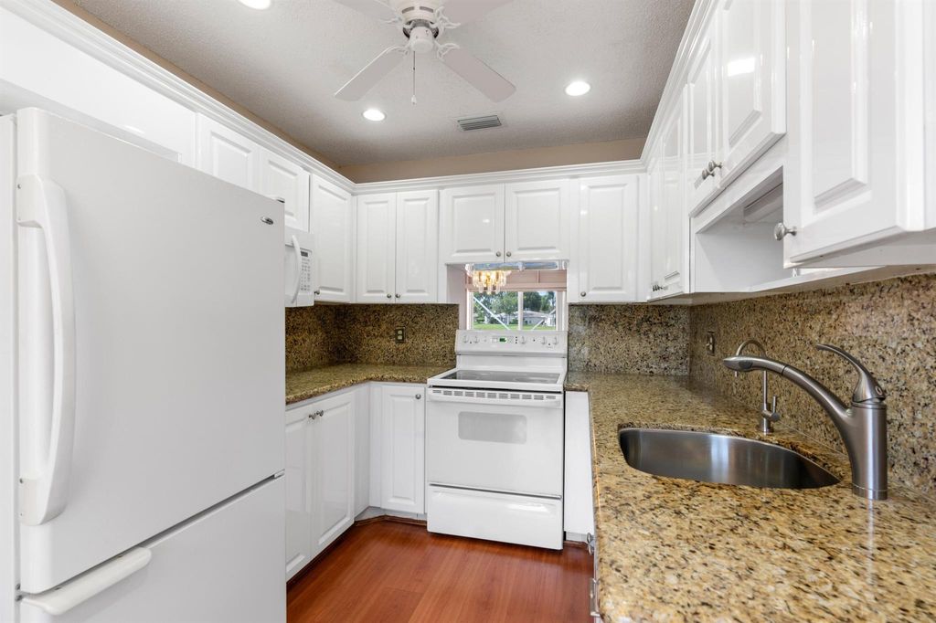 Photo of 8769 Warwick Drive, Boca Raton, FL 33433 (MLS # R11066027)