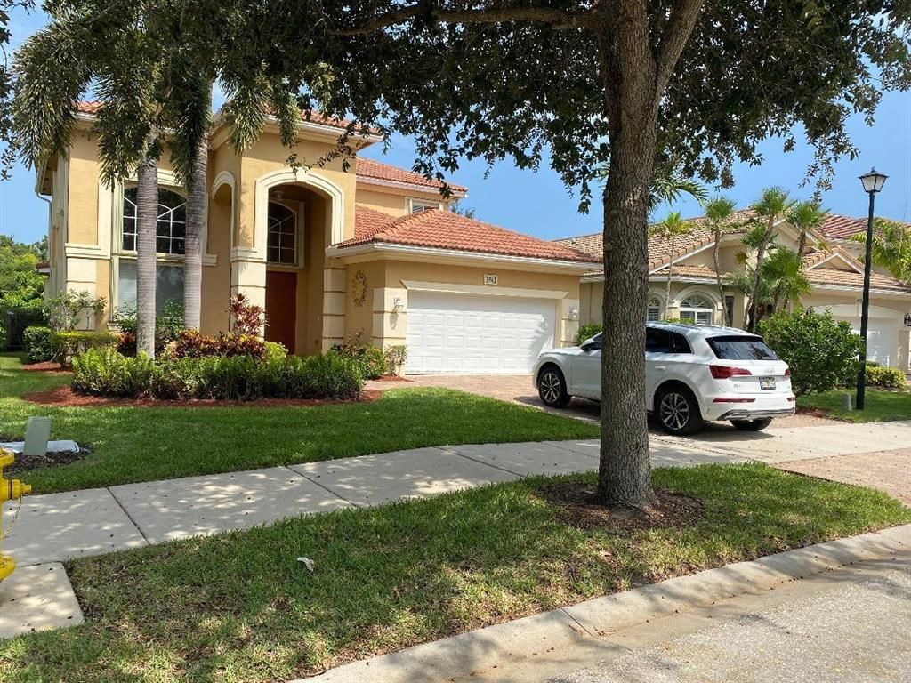 Photo of 5911 SW Bald Eagle Drive Dr, Palm City, FL 34990 (MLS # R10750962)