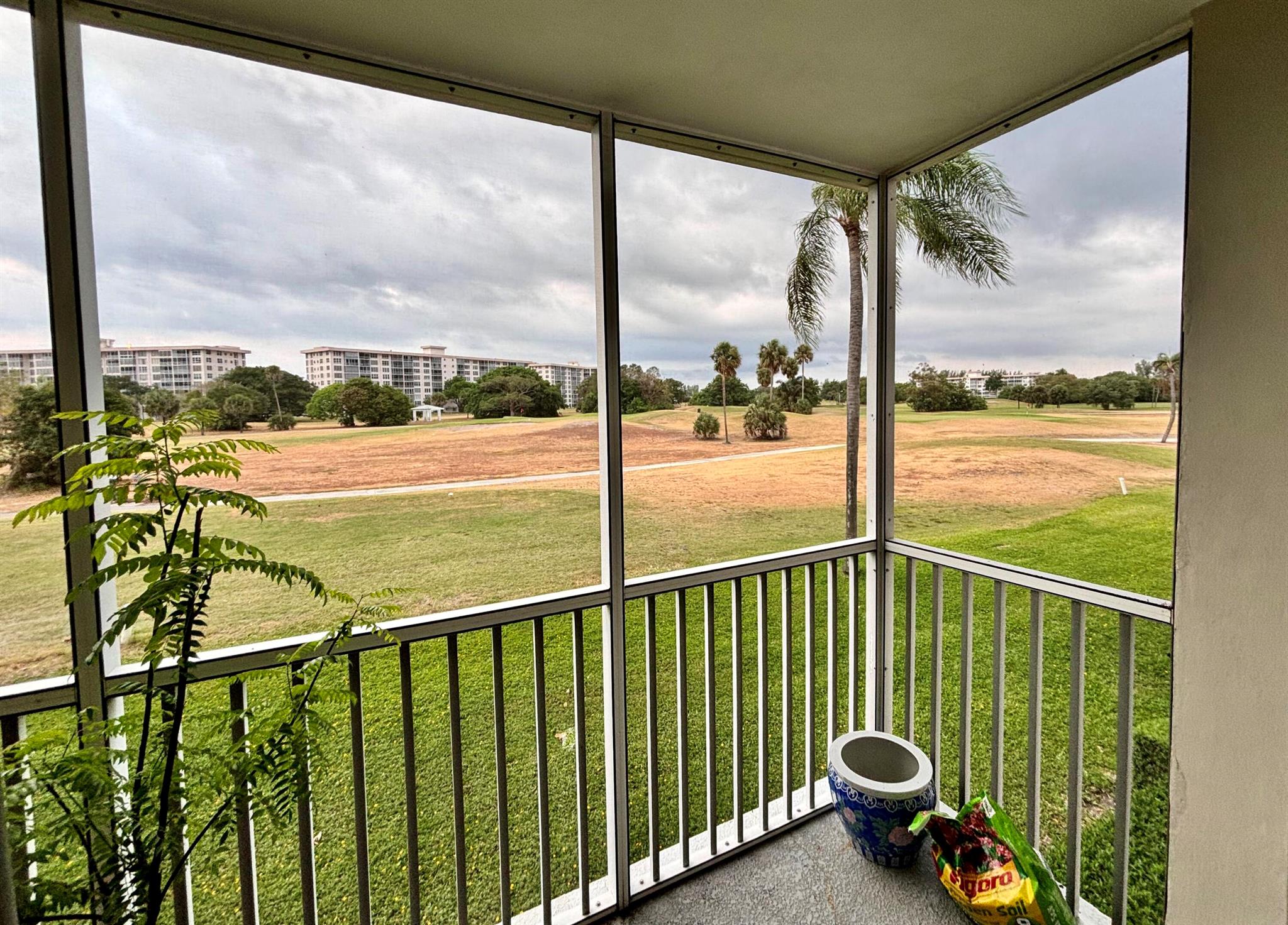 NO 3 PALM-AIRE COUNTRY CL - Residential Lease