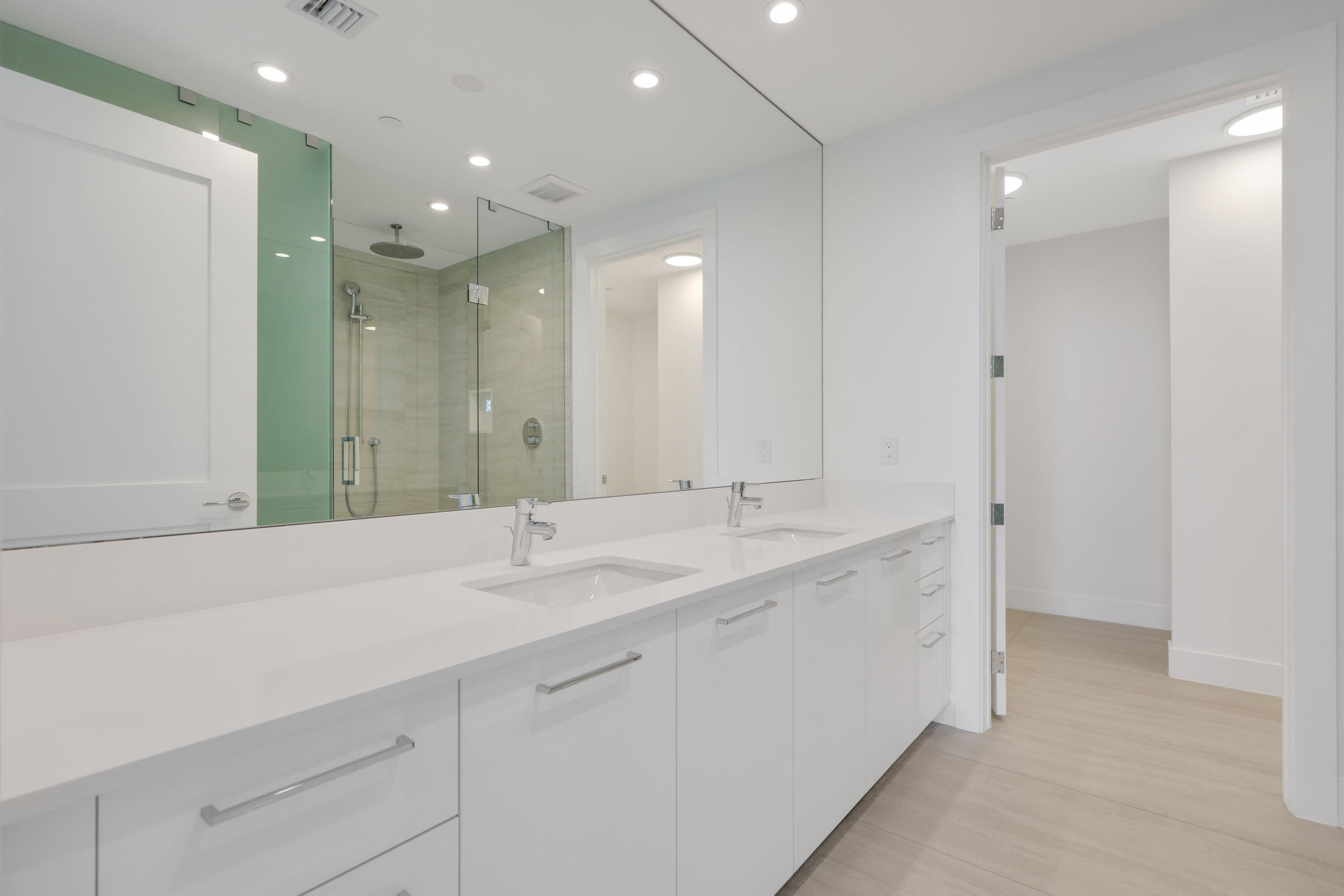 Selene Oceanfront - Residential