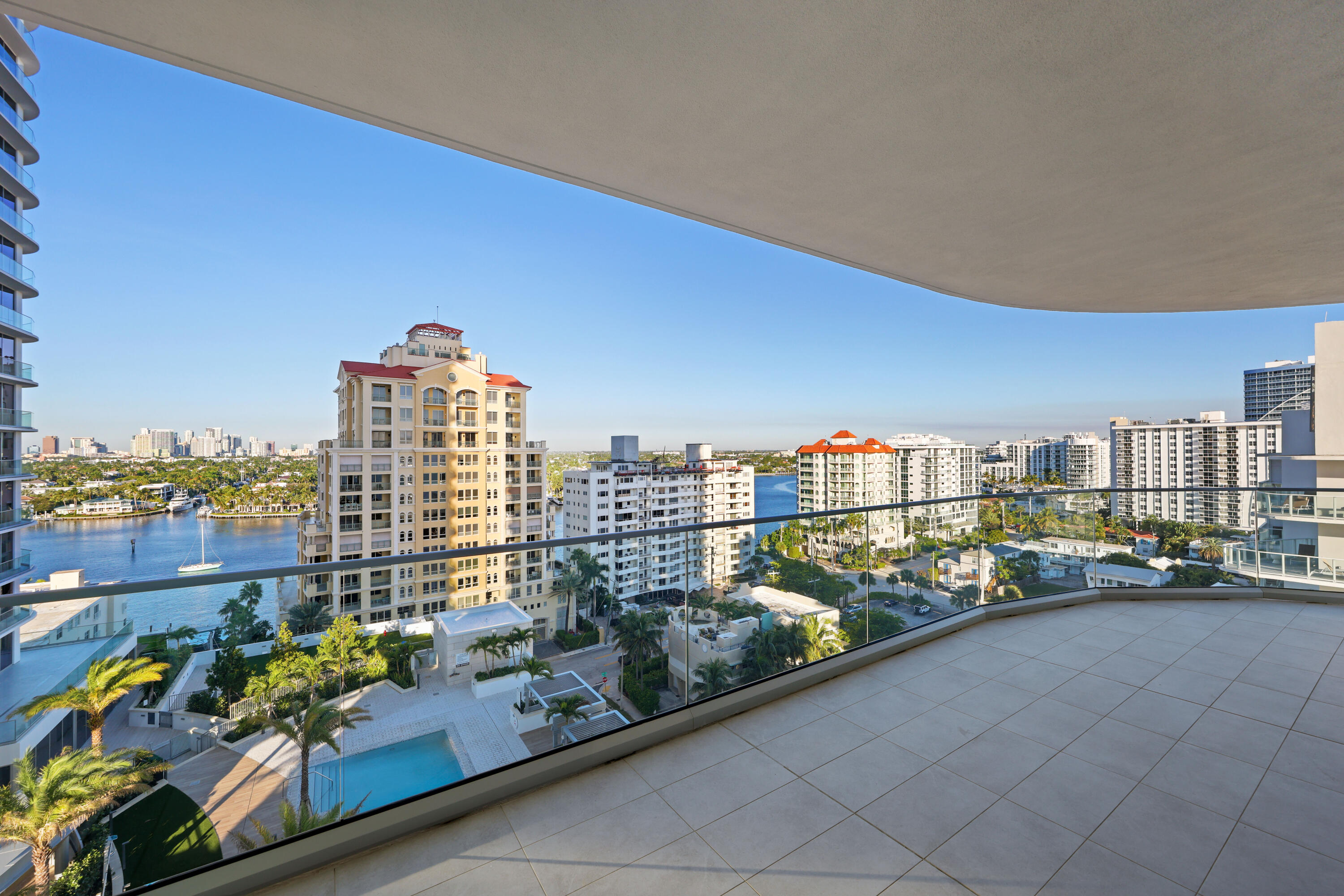 Selene Oceanfront - Residential