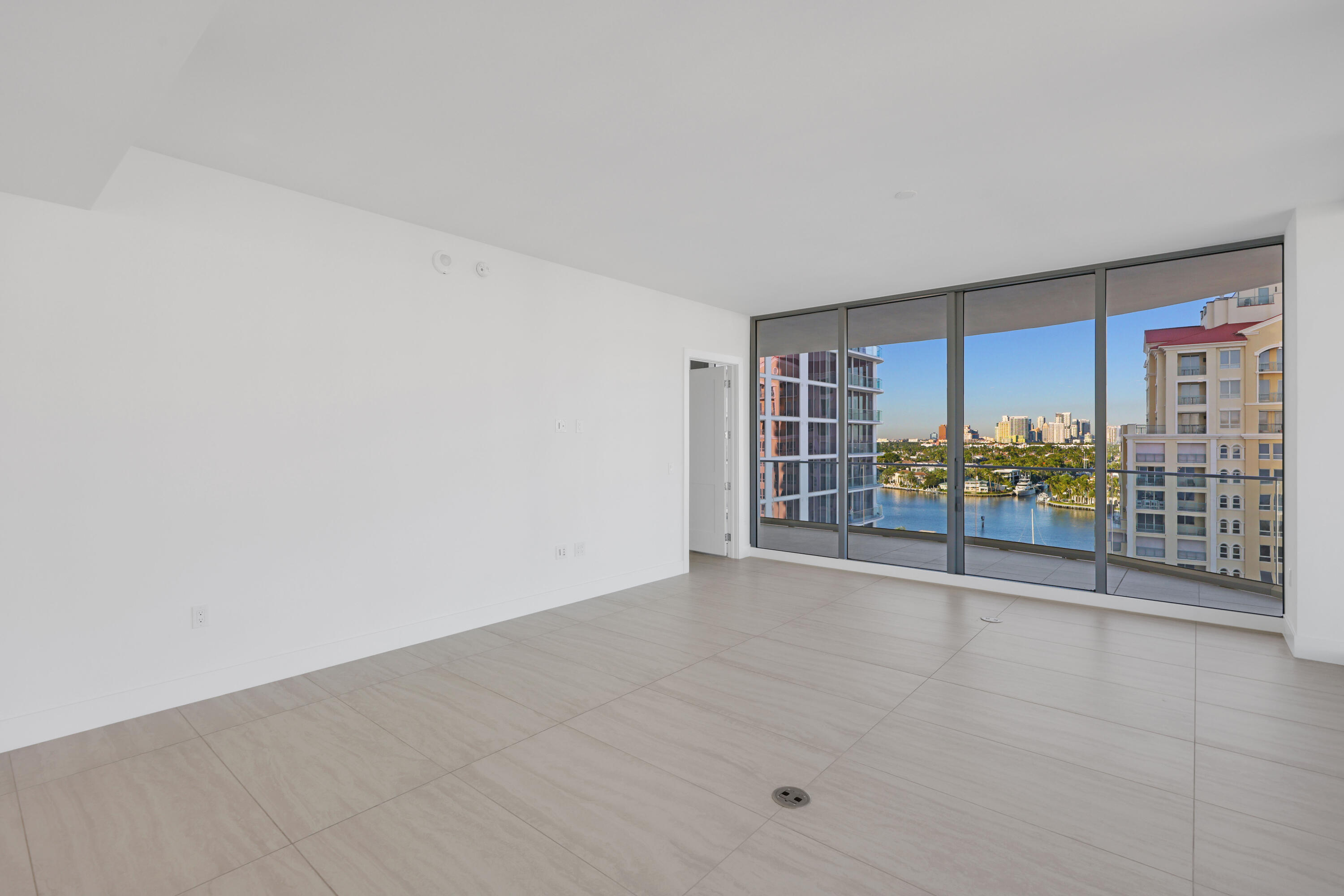 Selene Oceanfront - Residential