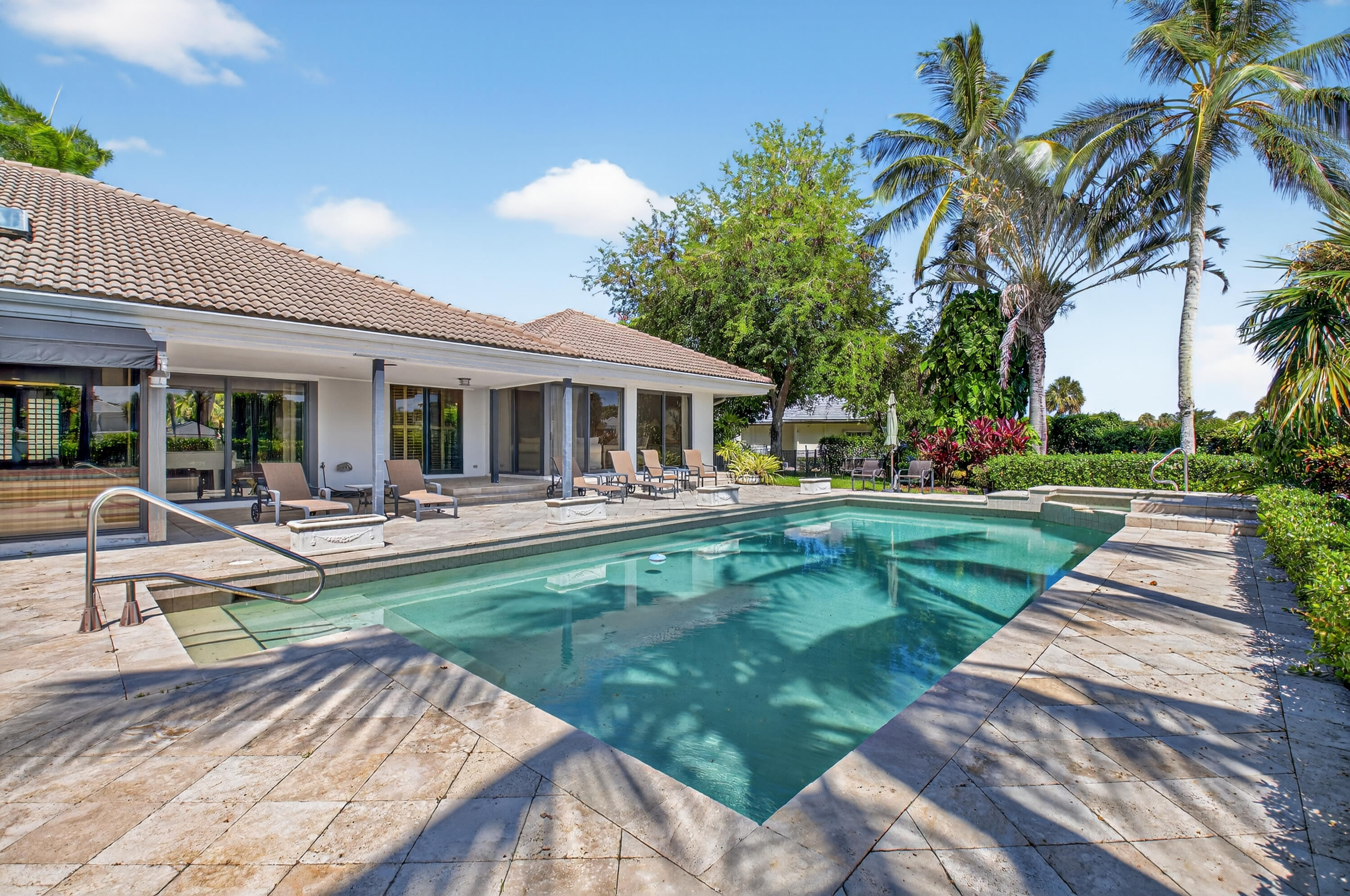 Mahogany Bend - Residential