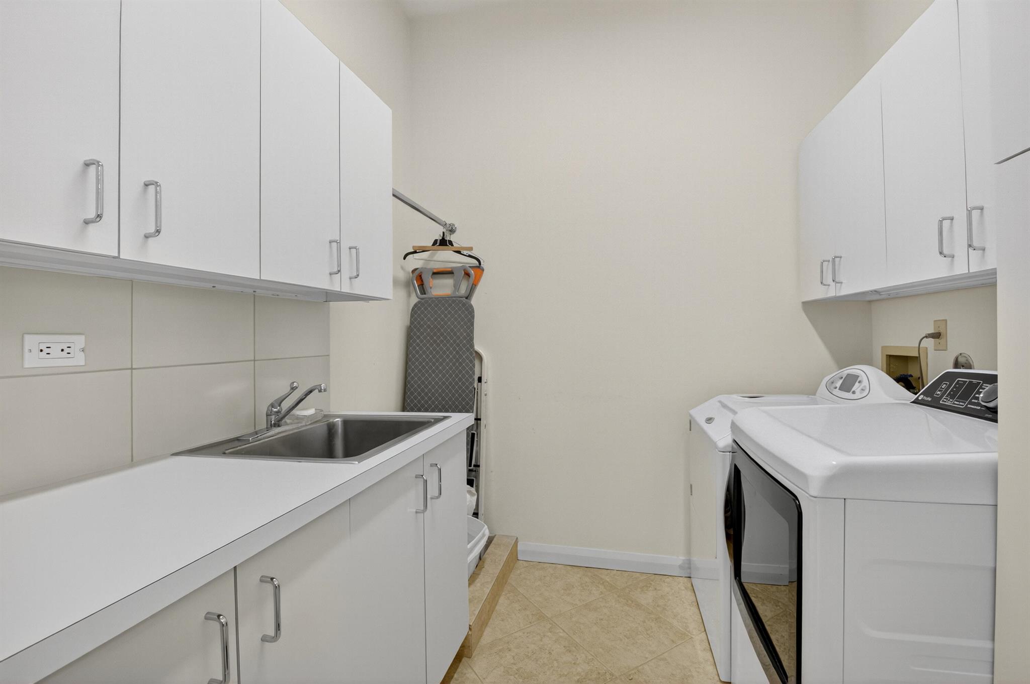 Mahogany Bend - Residential