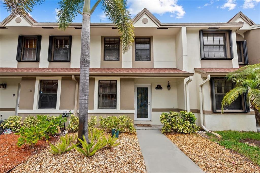NEAR NORTHWEST - Residential Lease