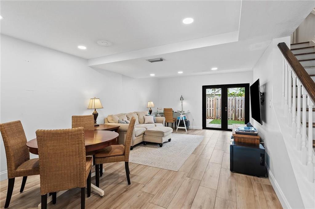 NEAR NORTHWEST - Residential Lease