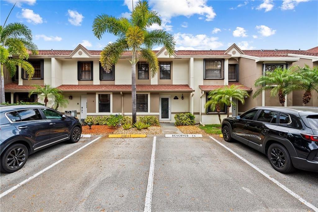 NEAR NORTHWEST - Residential Lease