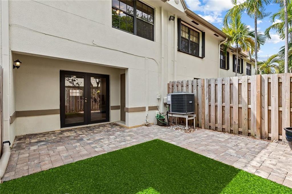 NEAR NORTHWEST - Residential Lease