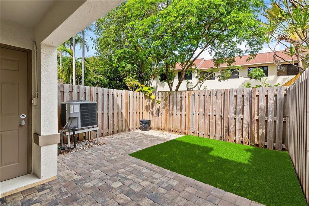 NEAR NORTHWEST - Residential Lease