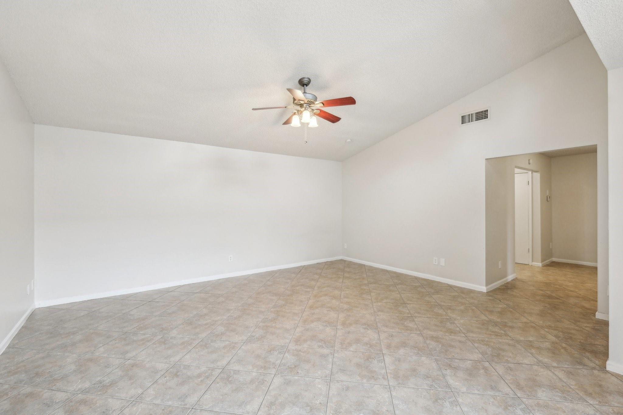 View photos, virtual tours, details... 1091 Manor Drive