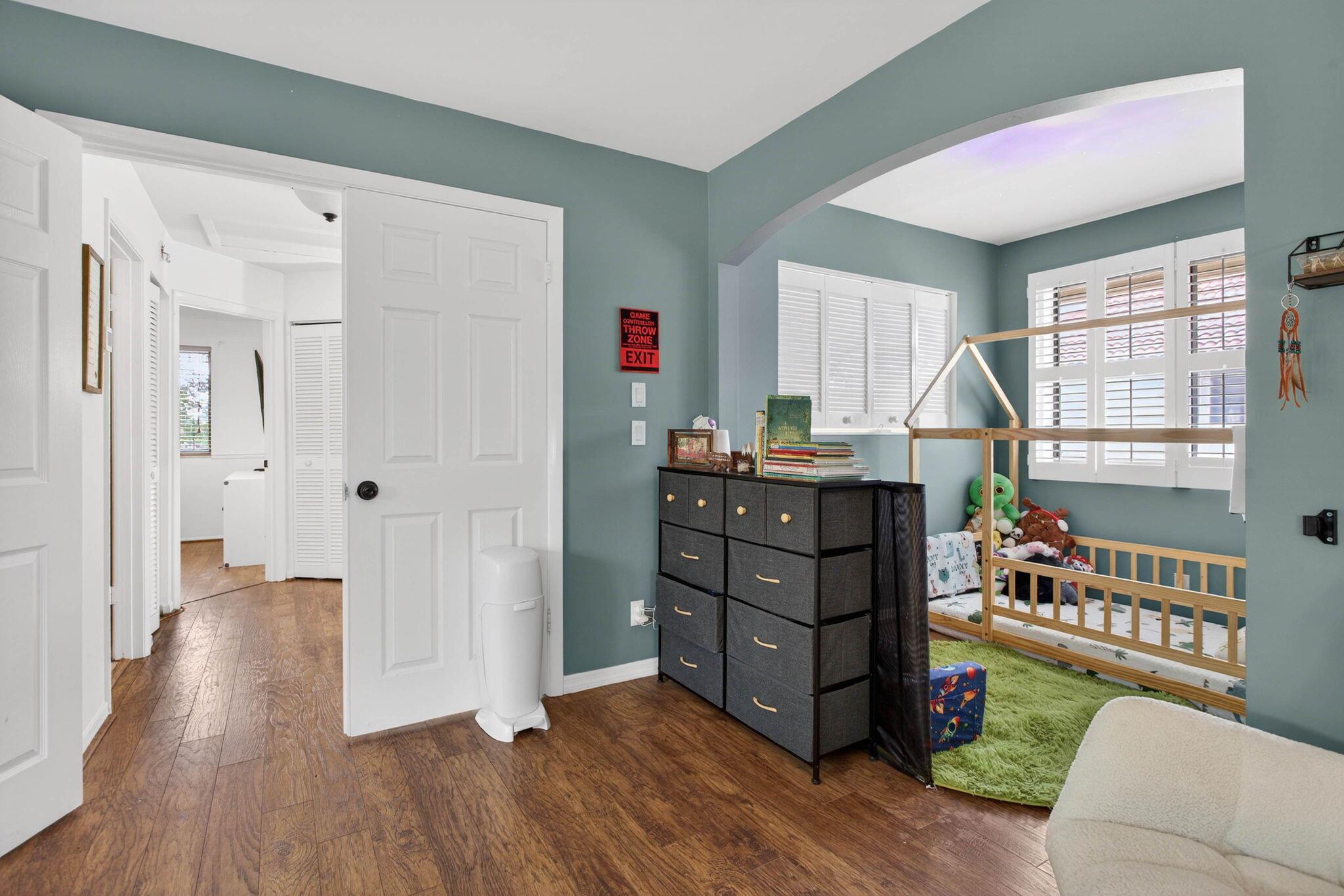 VILLAGES OF HILLSBORO - Residential