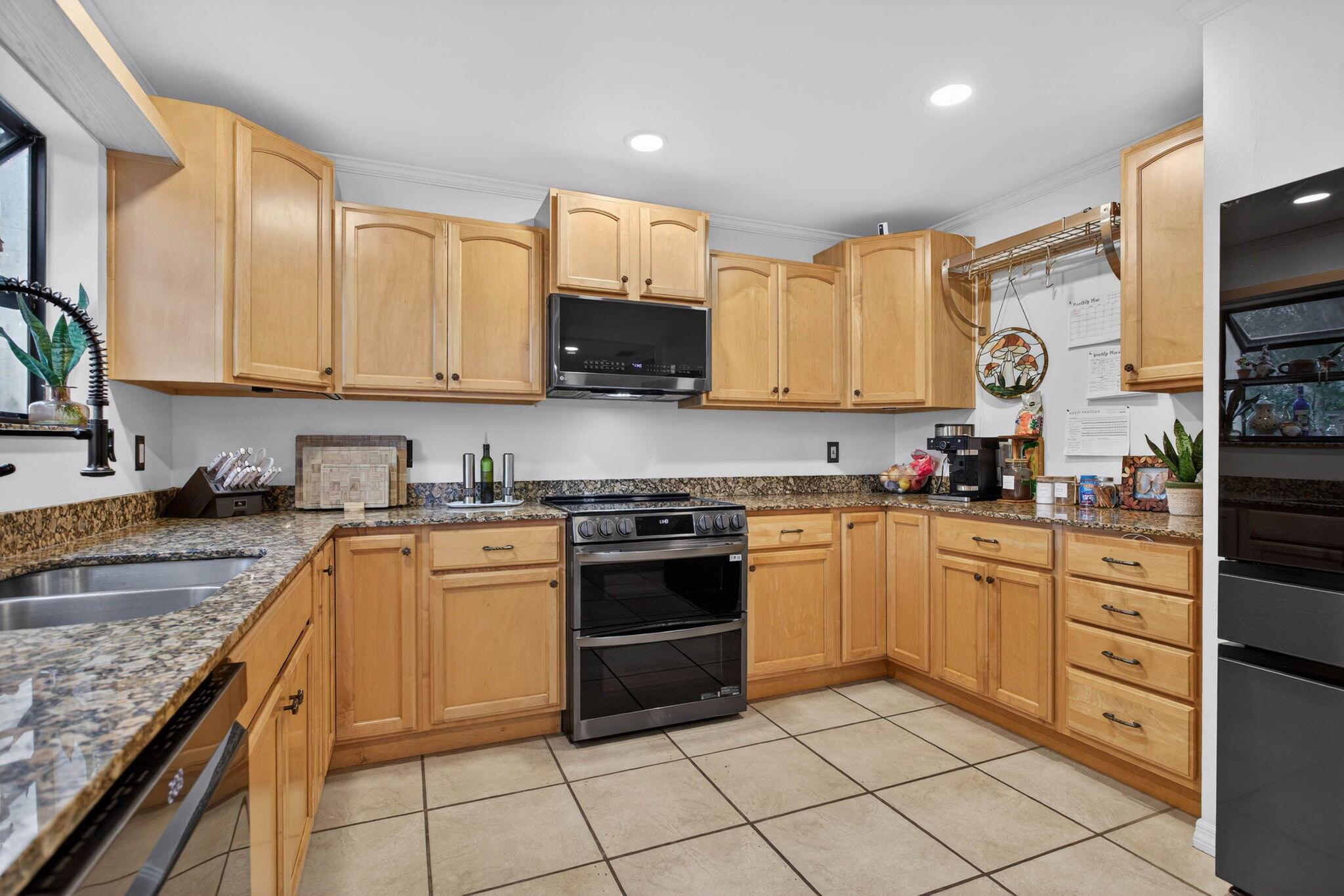 VILLAGES OF HILLSBORO - Residential