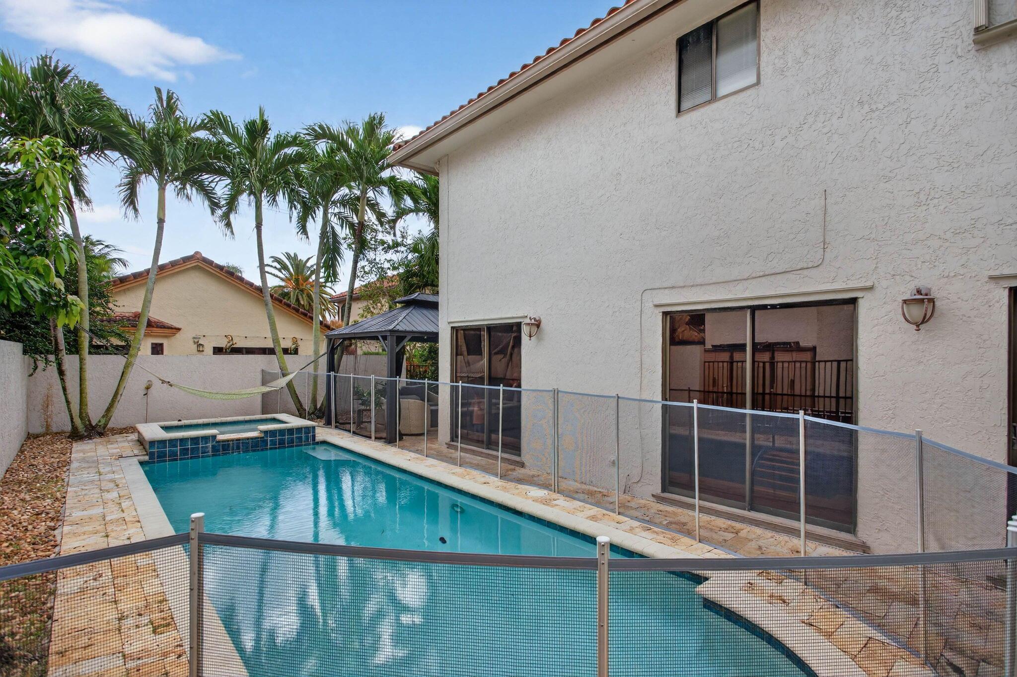 VILLAGES OF HILLSBORO - Residential