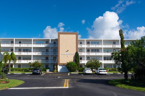 A home in Deerfield Beach