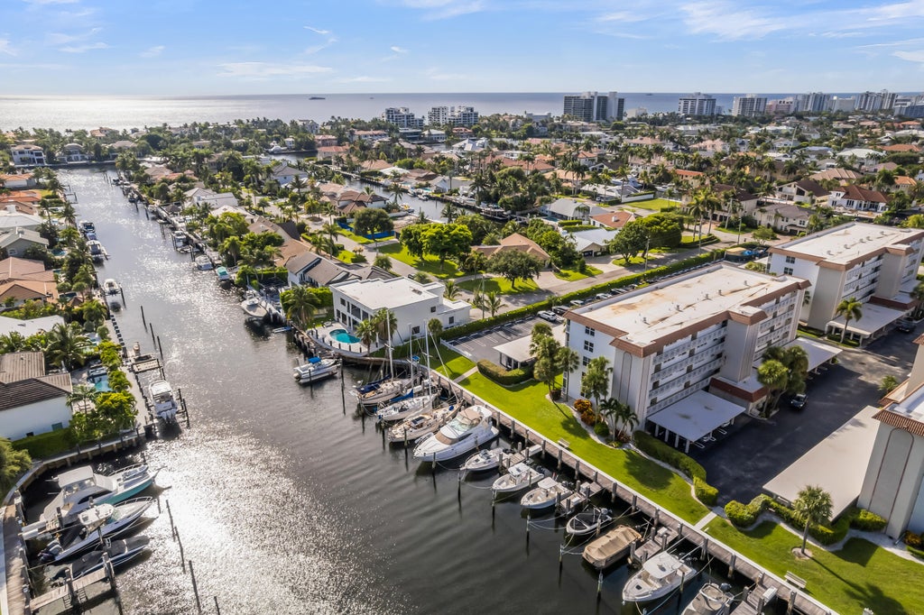 Photo of 931 Gardenia Drive #269, Delray Beach, FL 33483 (MLS # B26069536)