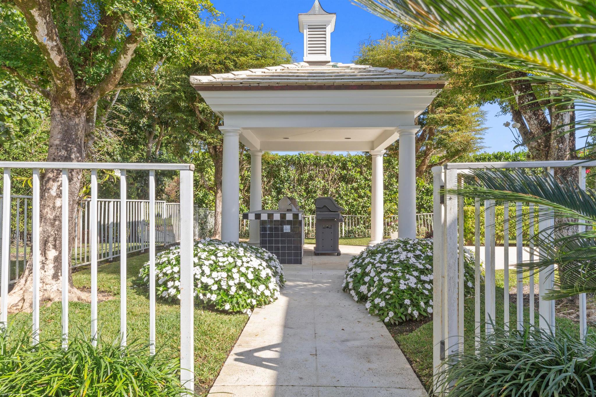 BROOKSIDE 4 - Residential