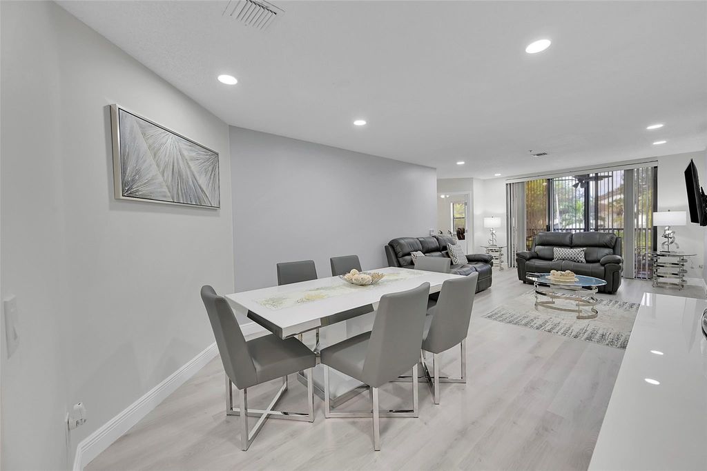 Photo of 5133 Brisata Circle #P, Boynton Beach, FL 33437 (MLS # B26028898)