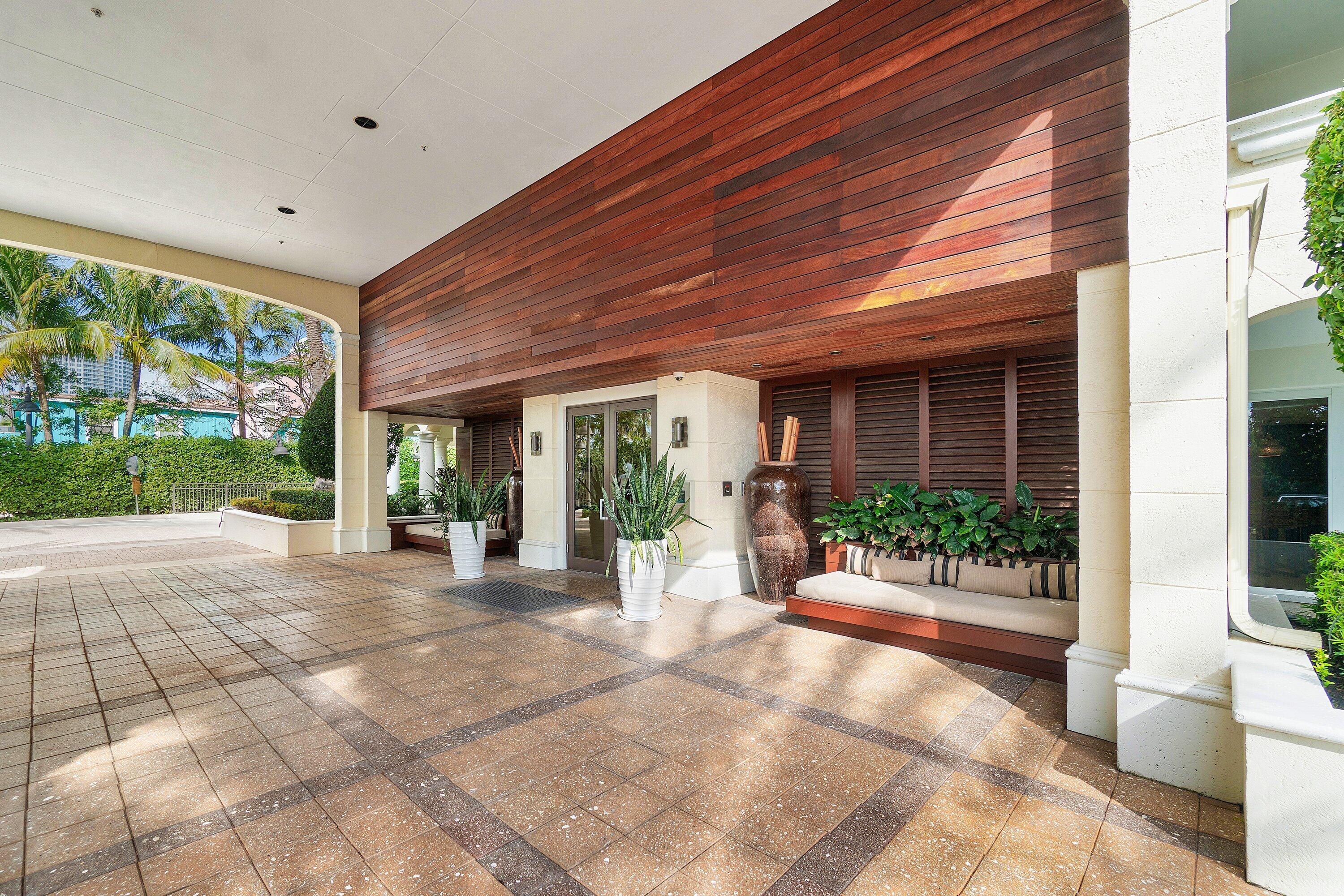 DOLCE VITA CONDO - Residential