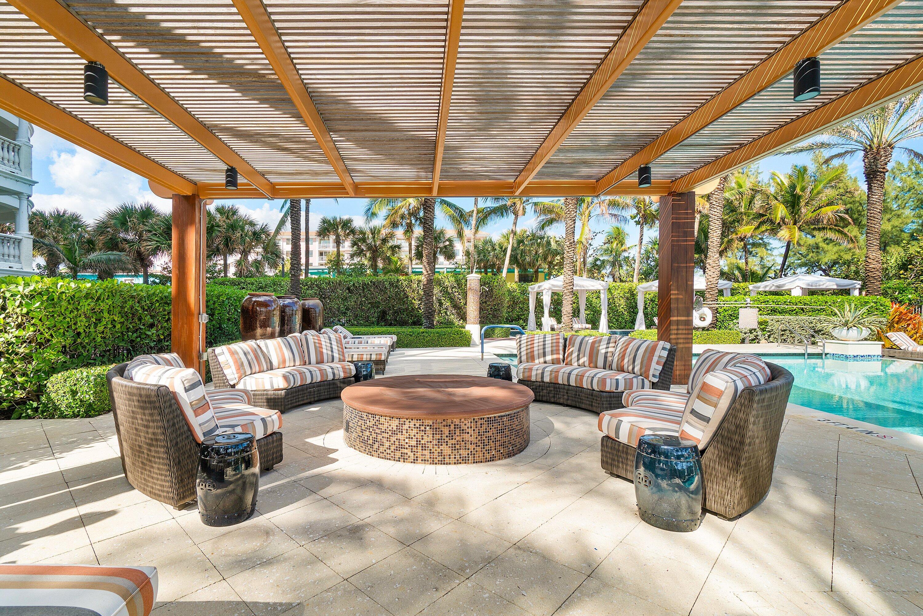 DOLCE VITA CONDO - Residential