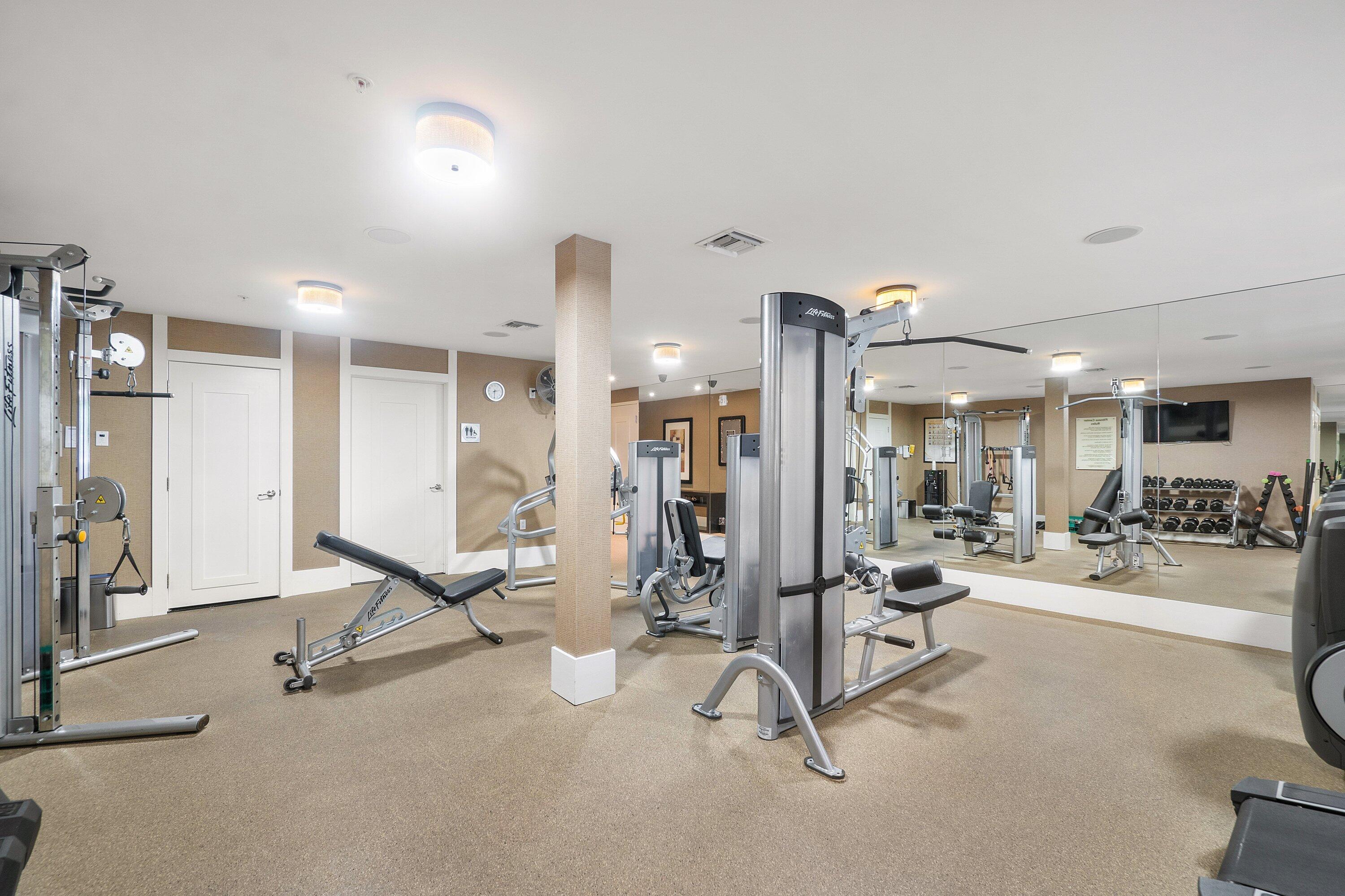 DOLCE VITA CONDO - Residential