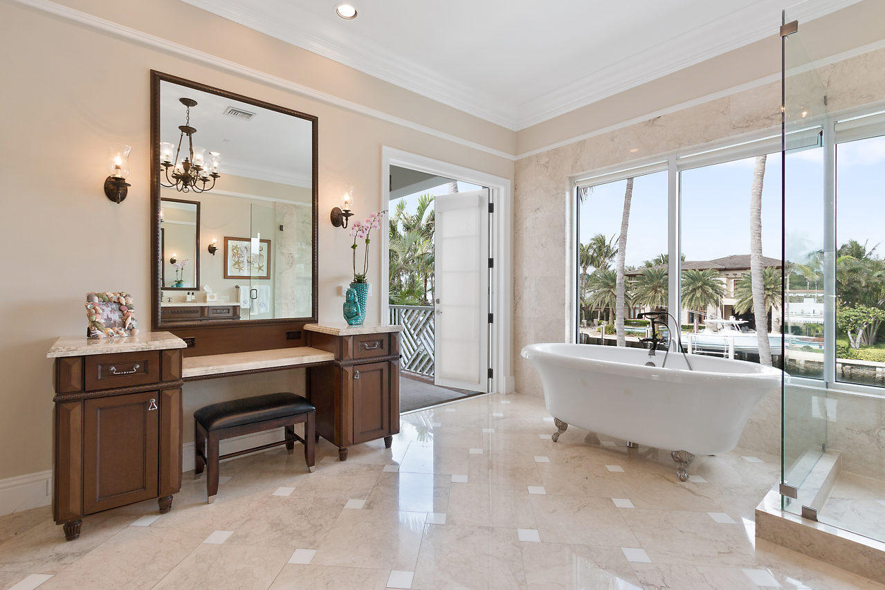 DELRAY ISLE - Residential