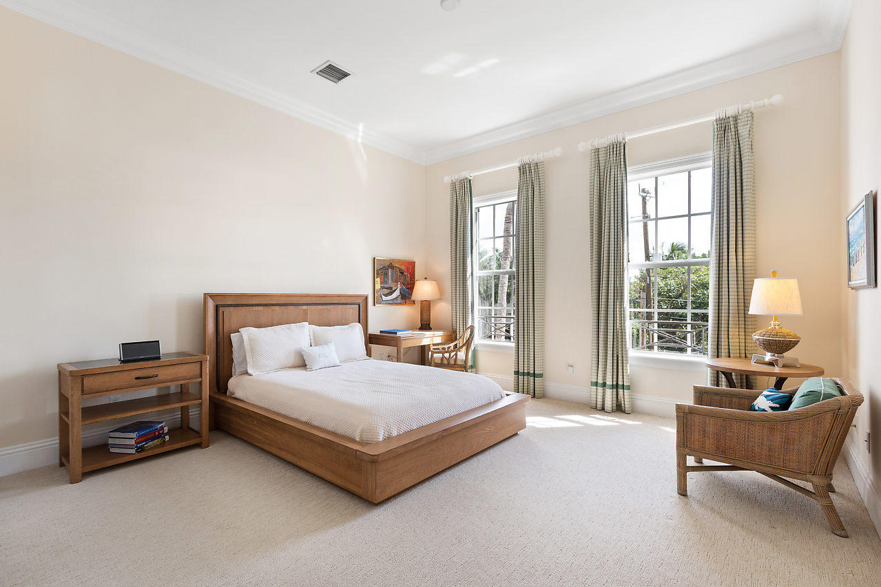 DELRAY ISLE - Residential