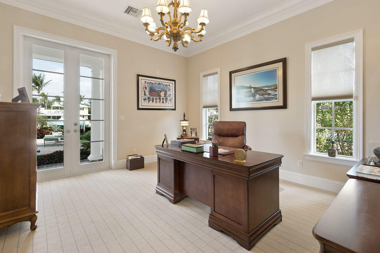 DELRAY ISLE - Residential