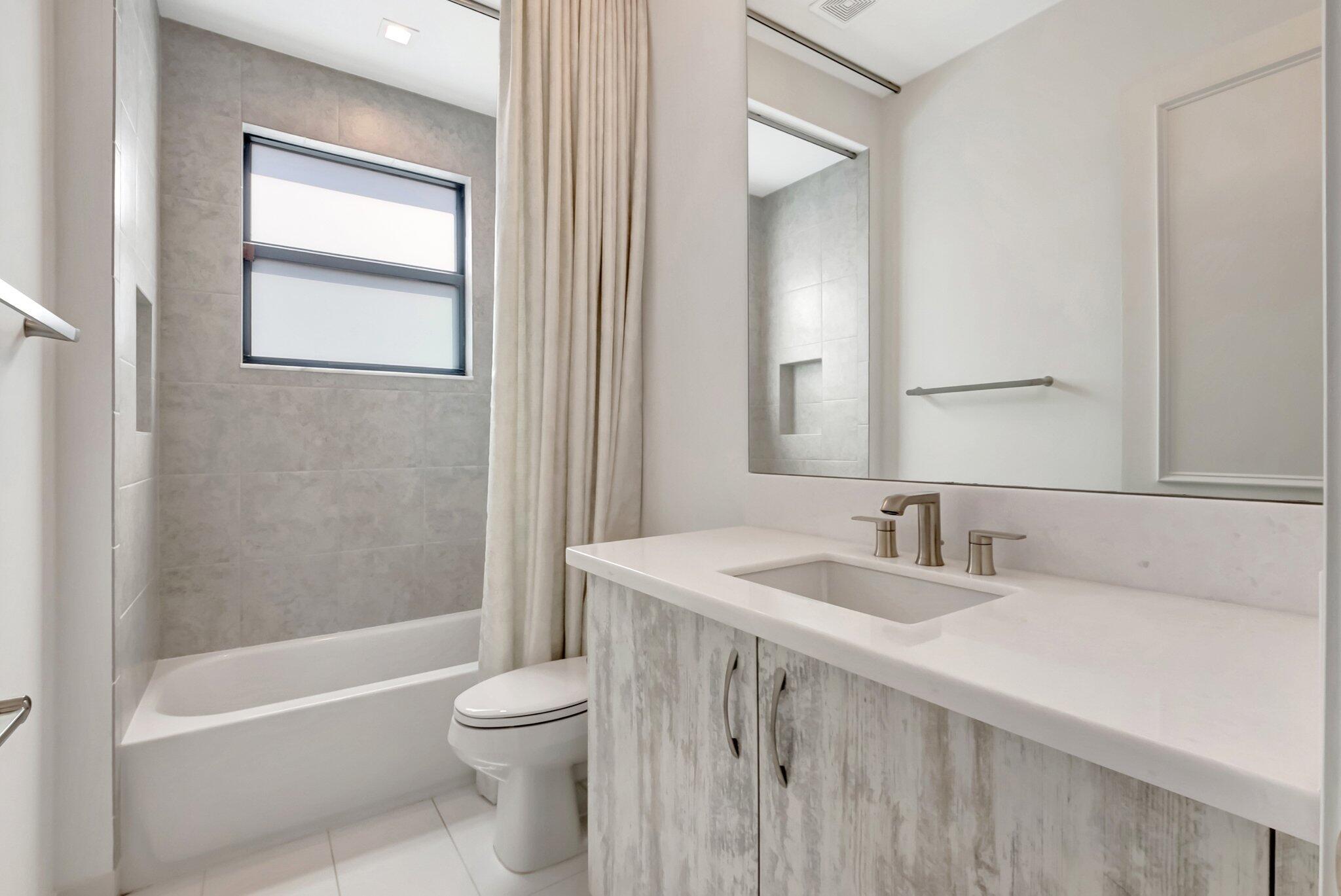 BOCA BRIDGES - Residential