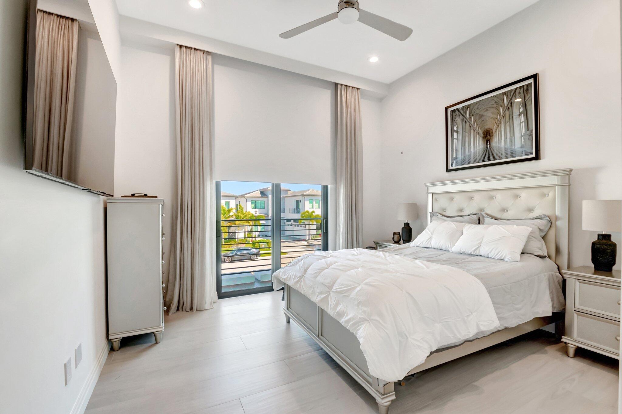 BOCA BRIDGES - Residential