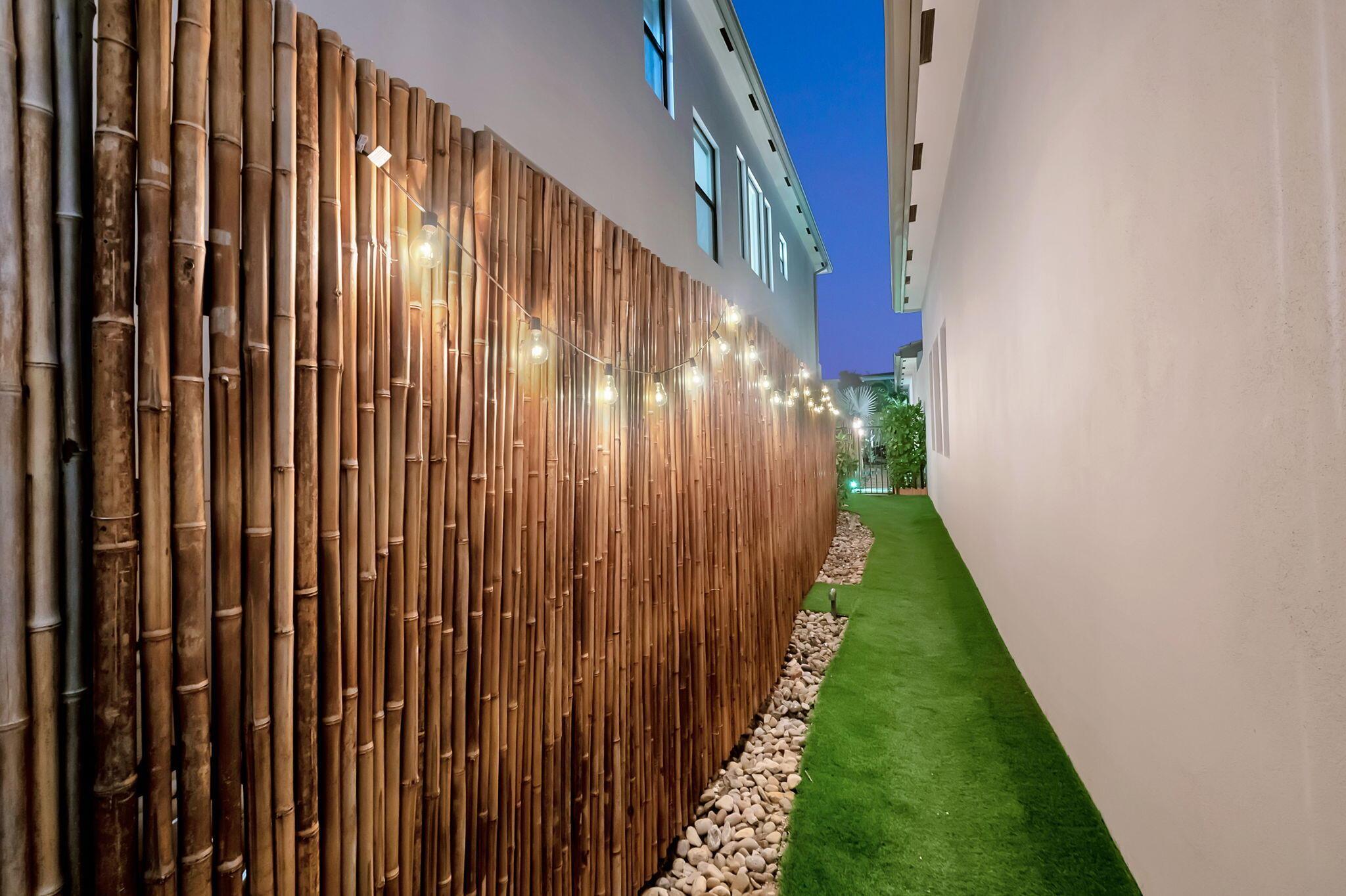 BOCA BRIDGES - Residential