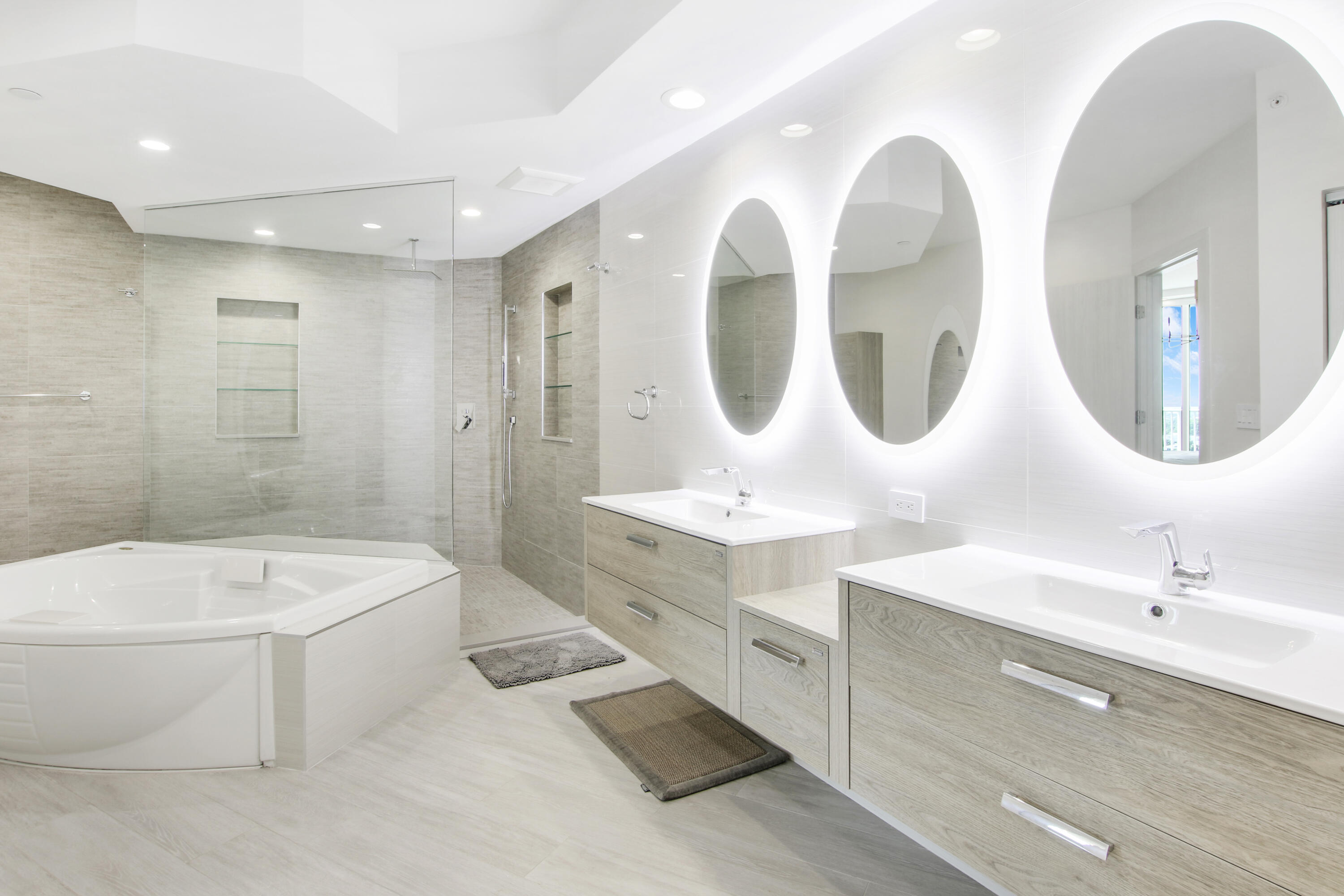 TOSCANA WEST CONDO - Residential