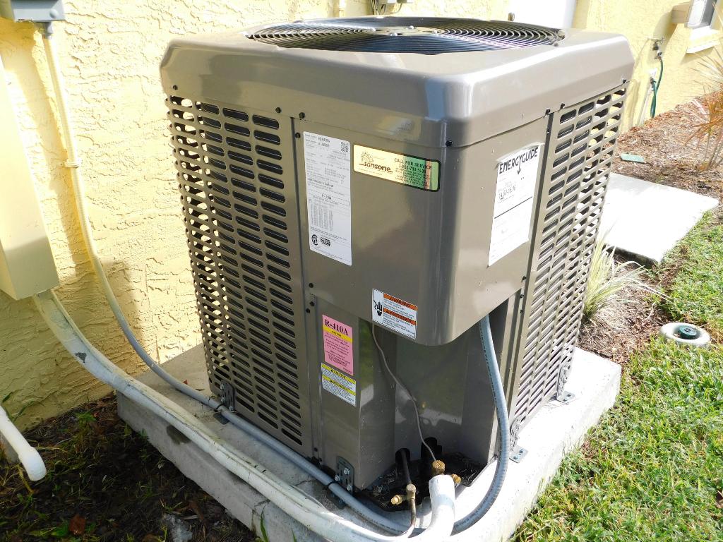 PORT ST LUCIE-SECTION 27- BLK 105 LOT 11 - Residential