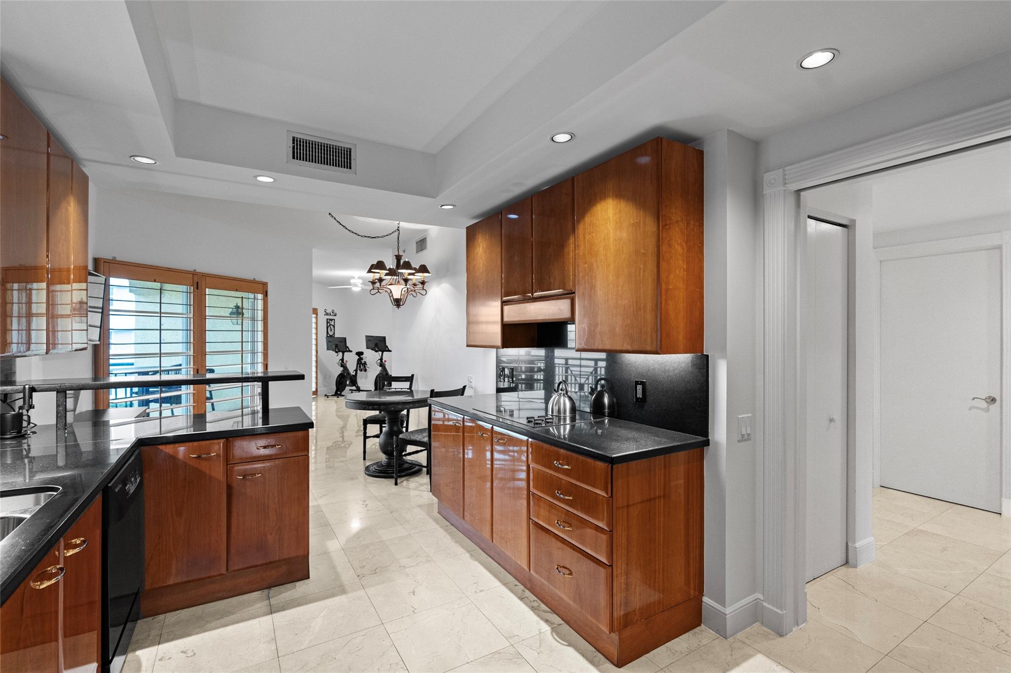 MEDITERRANEA CONDO - Residential