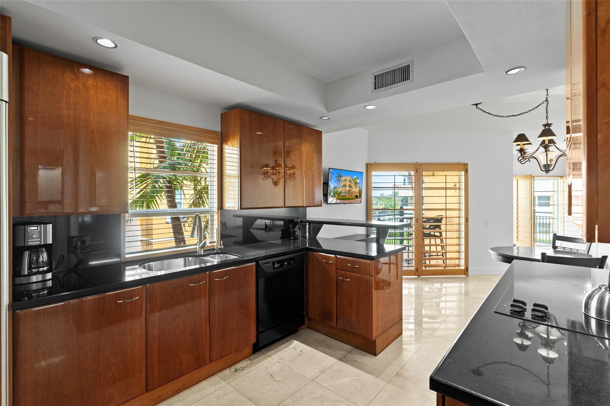 MEDITERRANEA CONDO - Residential